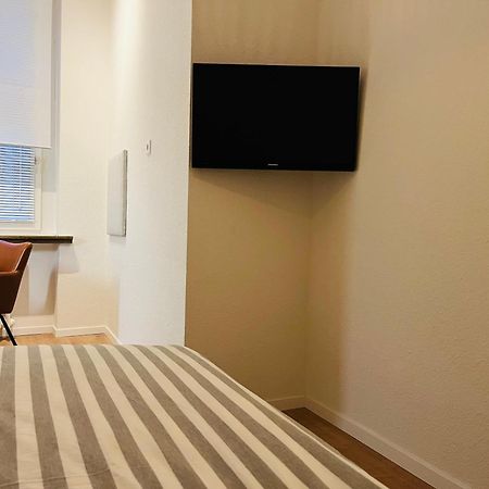 Modernes City-Apartment Mit Highspeed-Wlan & Top-Lage - Easy Stay Wuppertal Exterior foto